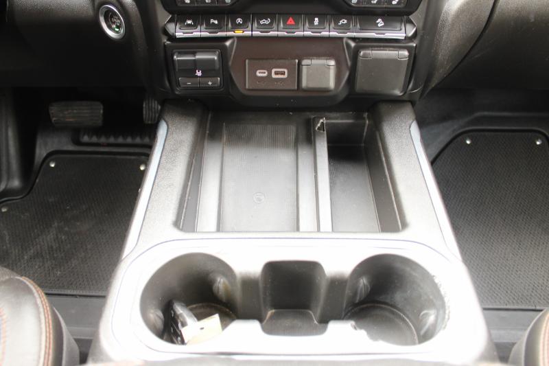 GMC Sierra 1500 AT4 Crew Cab Short Box 4WD 2021