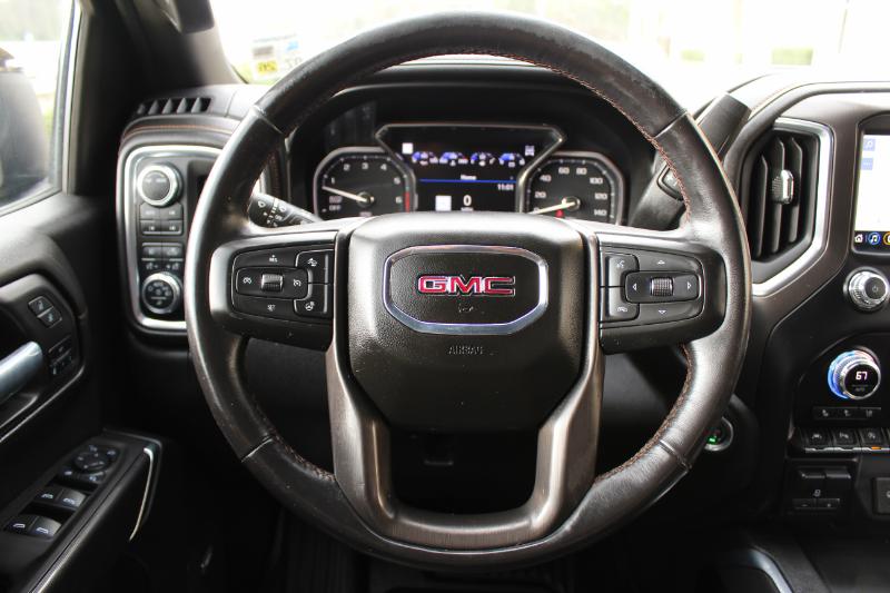 GMC Sierra 1500 AT4 Crew Cab Short Box 4WD 2021