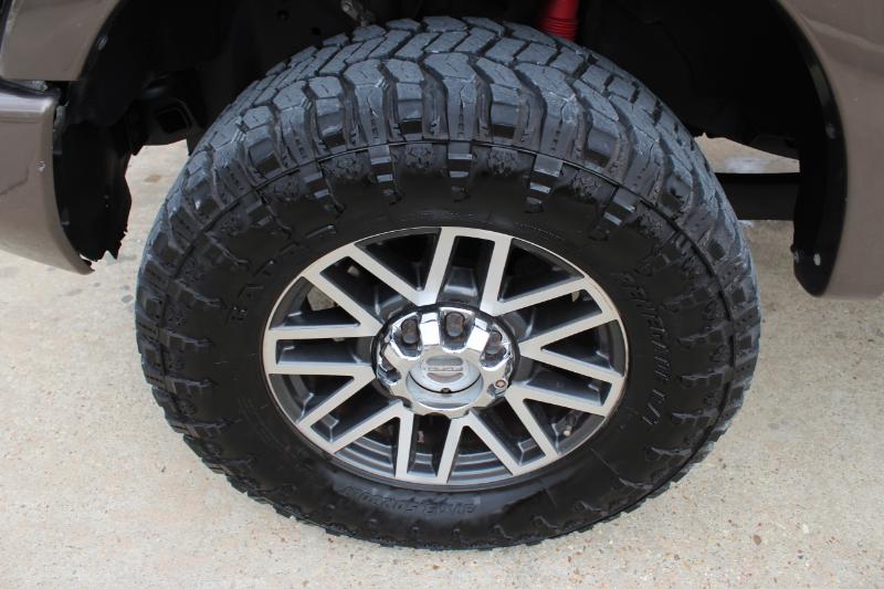 Ford F-250 SD Lariat Crew Cab 4WD 2017