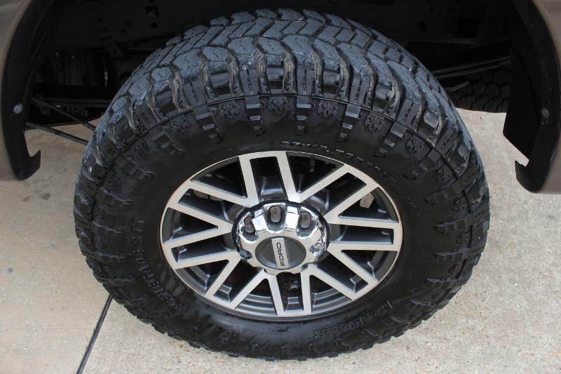 Ford F-250 SD Lariat Crew Cab 4WD 2017