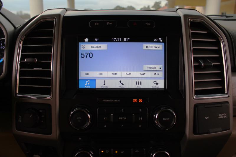 Ford F-250 SD Lariat Crew Cab 4WD 2017