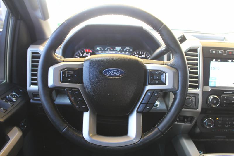 Ford F-250 SD Lariat Crew Cab 4WD 2017