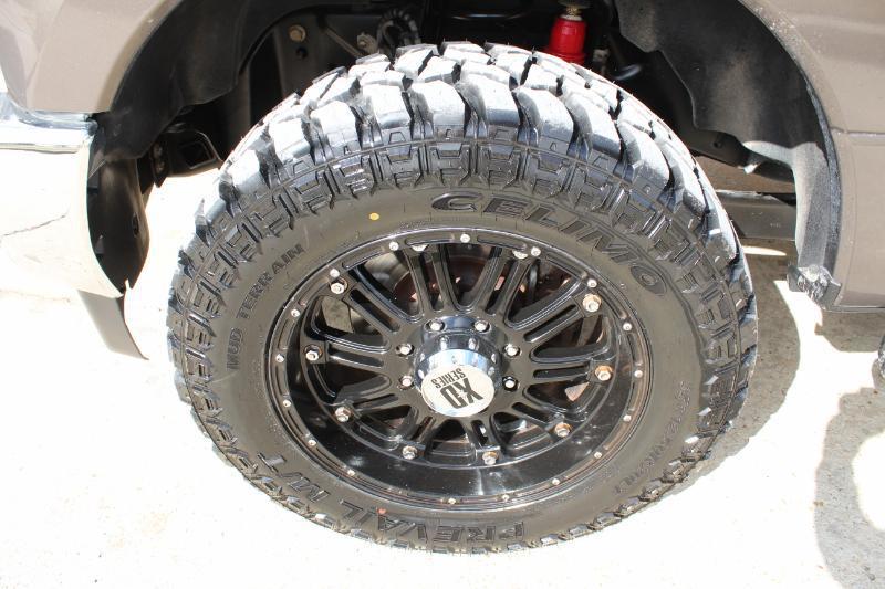 Ford F-250 SD Lariat Crew Cab 4WD 2017