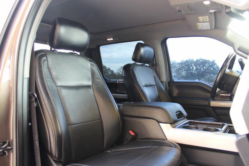 Ford F-250 SD Lariat Crew Cab 4WD 2017