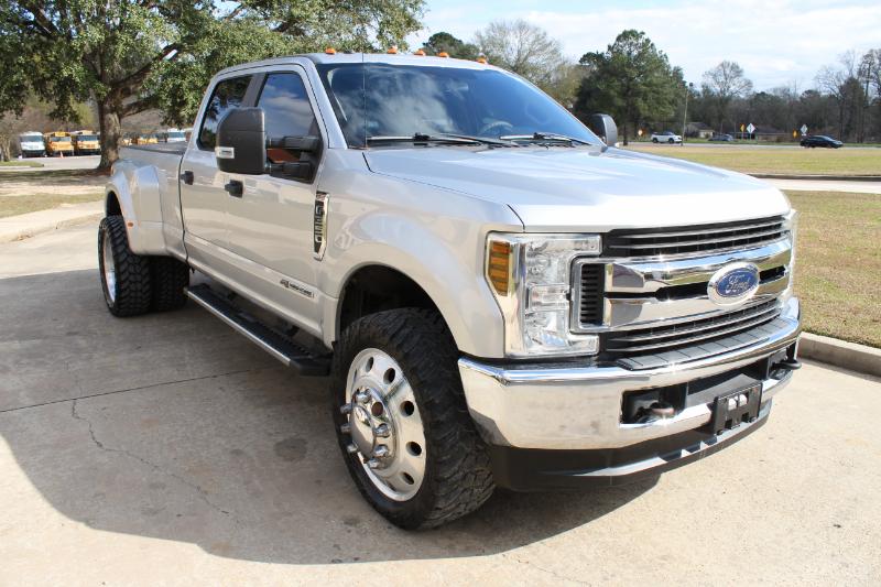 Ford F-350 SD XL Crew Cab Long Bed DRW 4WD 2019