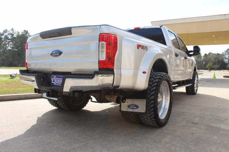 Ford F-350 SD XL Crew Cab Long Bed DRW 4WD 2019