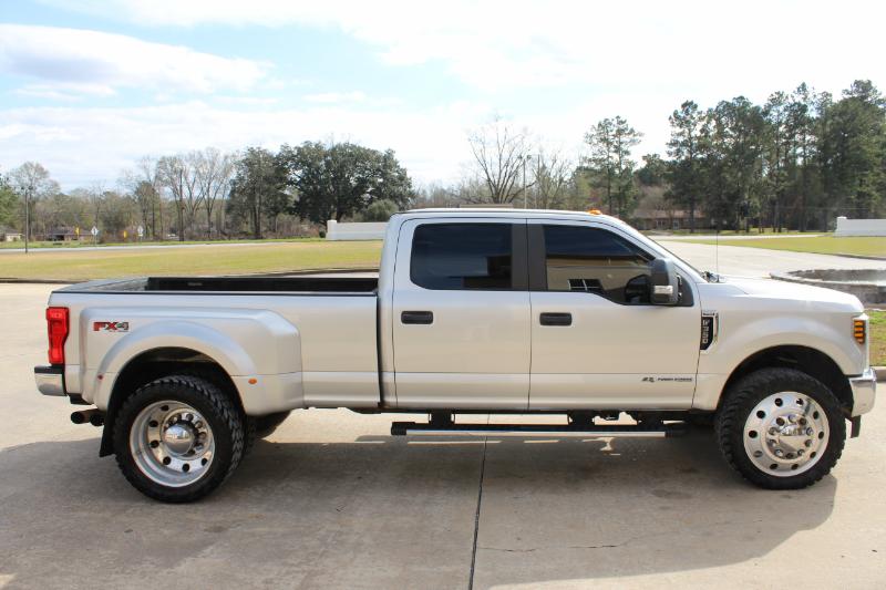 Ford F-350 SD XL Crew Cab Long Bed DRW 4WD 2019