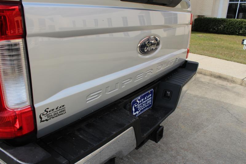 Ford F-350 SD XL Crew Cab Long Bed DRW 4WD 2019