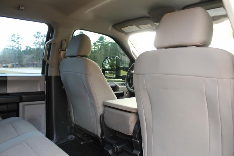 Ford F-350 SD XL Crew Cab Long Bed DRW 4WD 2019