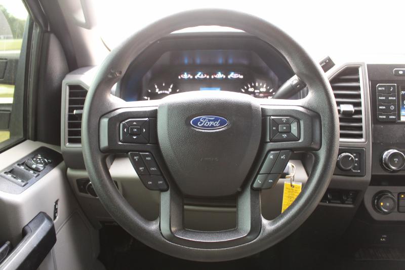 Ford F-350 SD XL Crew Cab Long Bed DRW 4WD 2019