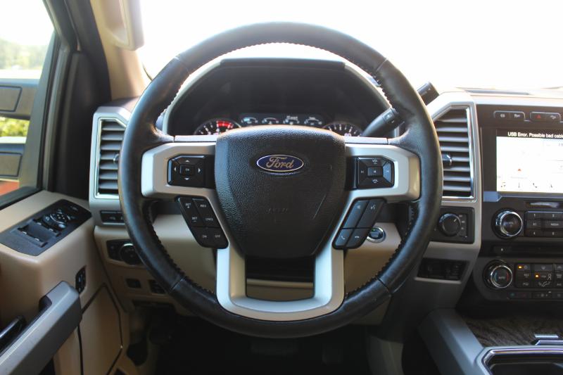 Ford F-250 SD Lariat Crew Cab 4WD 2017