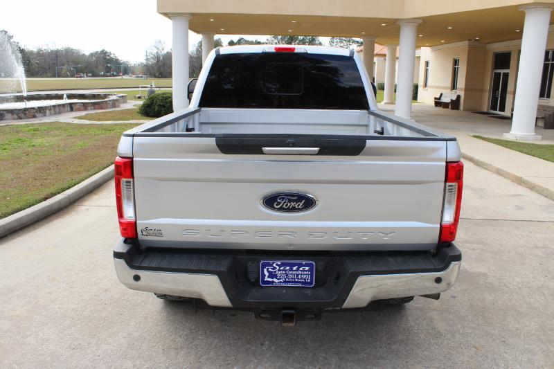 Ford F-250 SD Lariat Crew Cab 4WD 2018