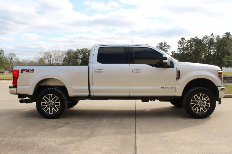 Ford F-250 SD Lariat Crew Cab 4WD 2018