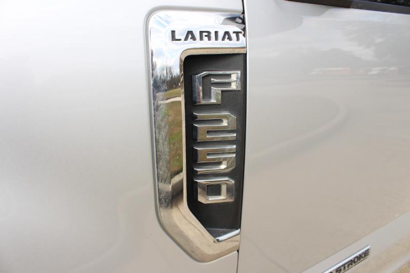 Ford F-250 SD Lariat Crew Cab 4WD 2018