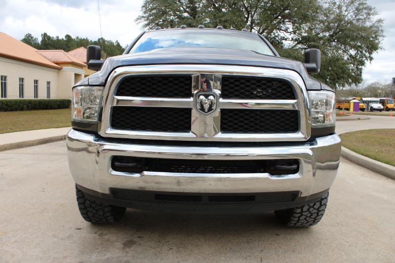 RAM 2500 Tradesman Crew Cab SWB 4WD 2016