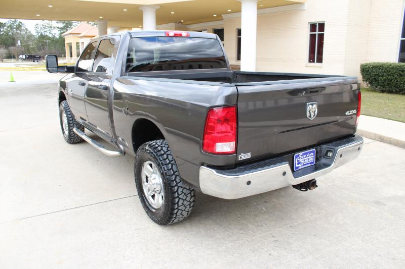 RAM 2500 Tradesman Crew Cab SWB 4WD 2016