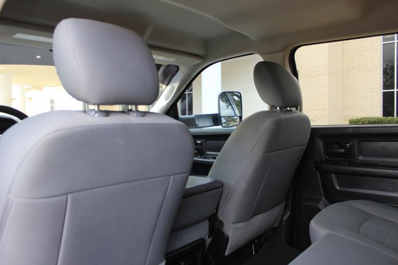 RAM 2500 Tradesman Crew Cab SWB 4WD 2016