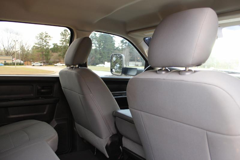 RAM 2500 Tradesman Crew Cab SWB 4WD 2016