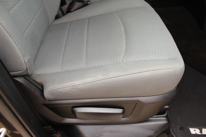 RAM 2500 Tradesman Crew Cab SWB 4WD 2016