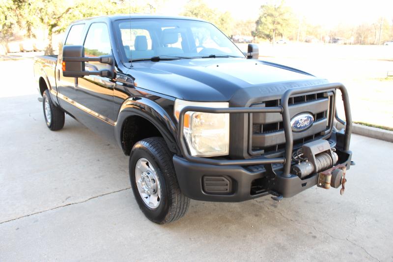 Ford F-250 SD XL Crew Cab 4WD 2011