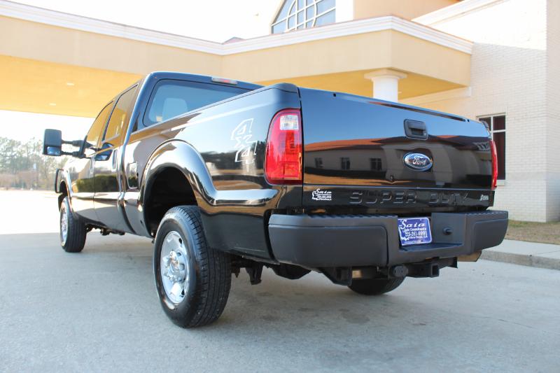 Ford F-250 SD XL Crew Cab 4WD 2011