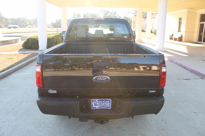 Ford F-250 SD XL Crew Cab 4WD 2011