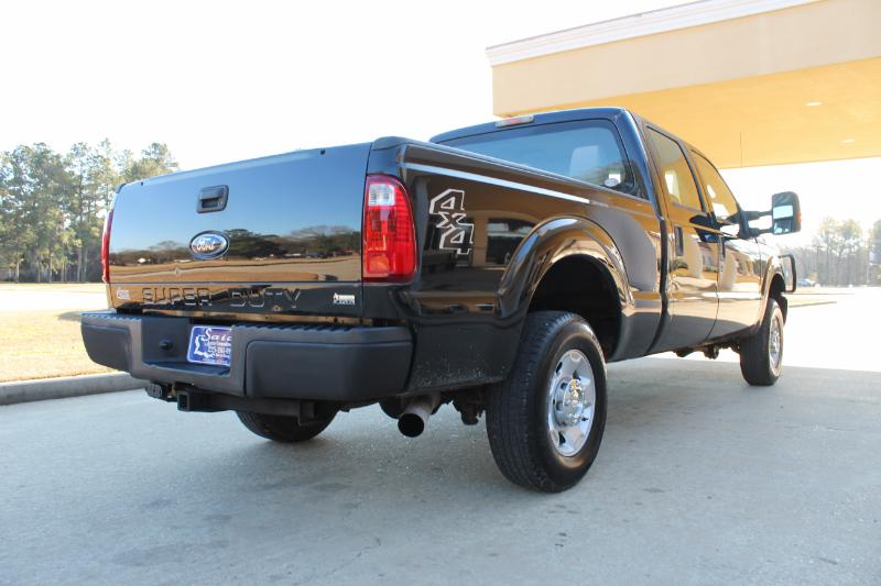 Ford F-250 SD XL Crew Cab 4WD 2011