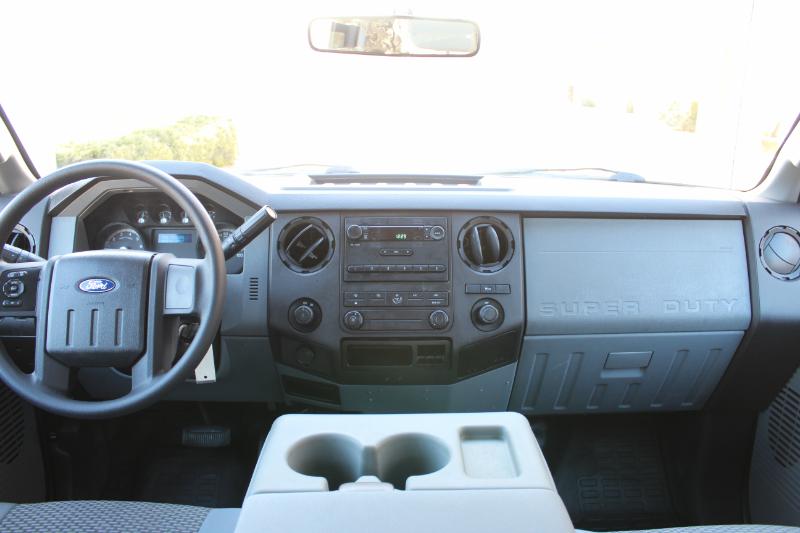 Ford F-250 SD XL Crew Cab 4WD 2011