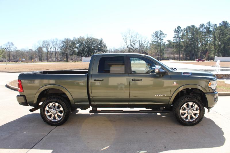 RAM 2500 Laramie Crew Cab SWB 4WD 2022