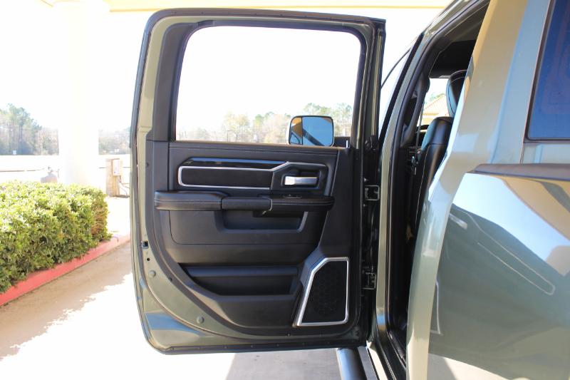 RAM 2500 Laramie Crew Cab SWB 4WD 2022