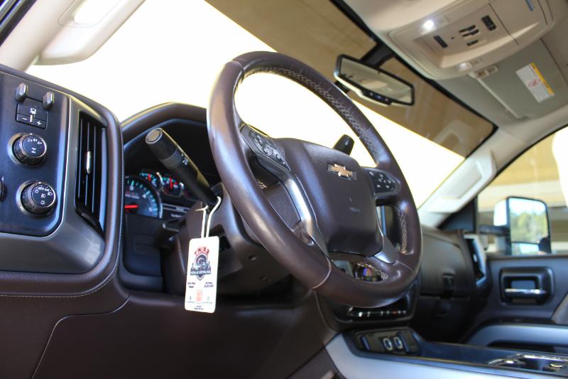 Chevrolet Silverado 2500HD LTZ Crew Cab 4WD 2017