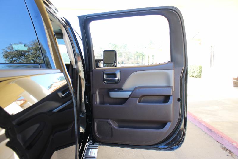 Chevrolet Silverado 2500HD LTZ Crew Cab 4WD 2017