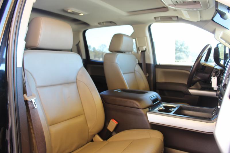 Chevrolet Silverado 2500HD LTZ Crew Cab 4WD 2017