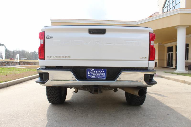 Chevrolet Silverado 2500HD LTZ Crew Cab Short Box 4WD 2021