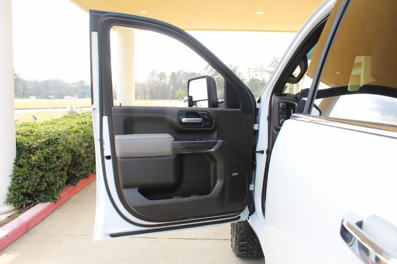 Chevrolet Silverado 2500HD LTZ Crew Cab Short Box 4WD 2021