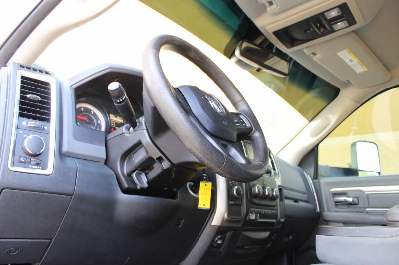 RAM 2500 SLT Crew Cab SWB 4WD 2016