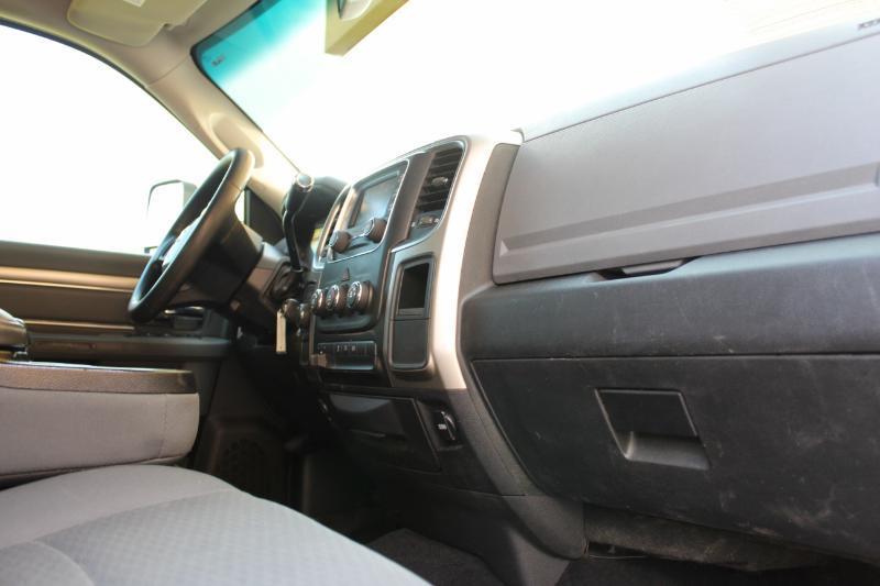 RAM 2500 SLT Crew Cab SWB 4WD 2016