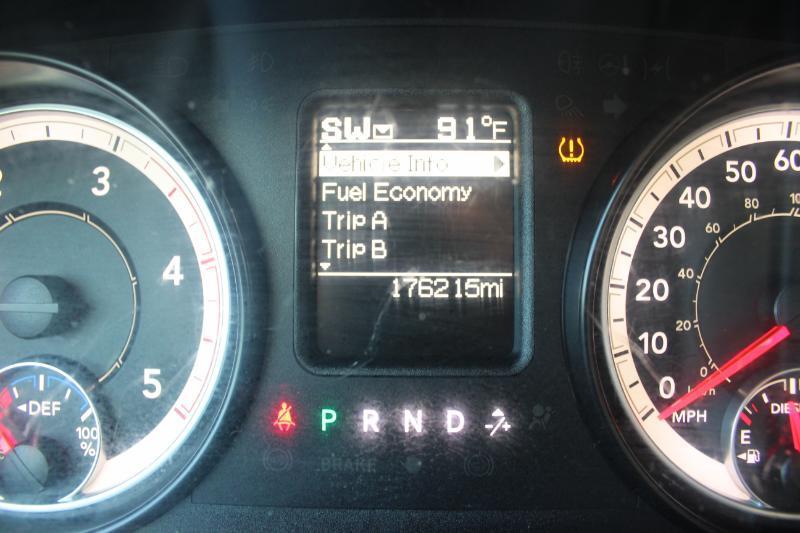 RAM 2500 SLT Crew Cab SWB 4WD 2016