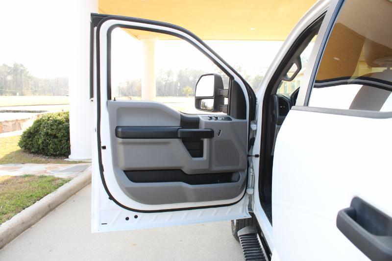 Ford F-250 SD XL Crew Cab 4WD 2021