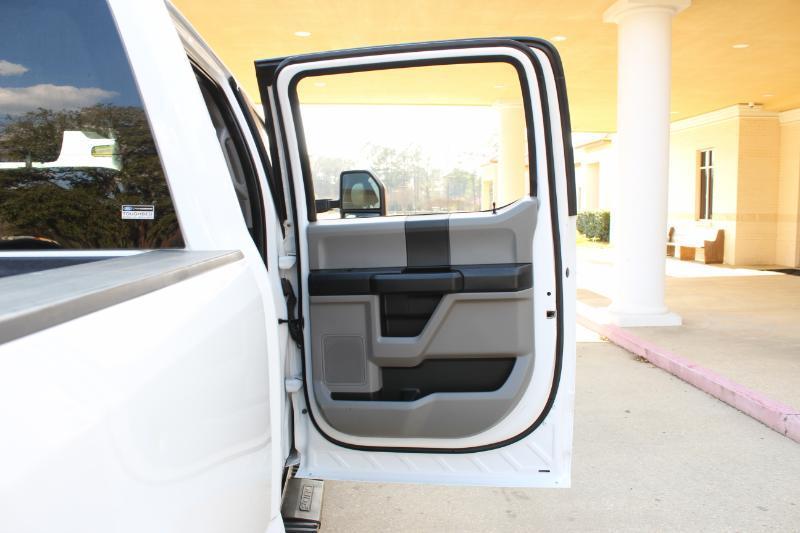 Ford F-250 SD XL Crew Cab 4WD 2021