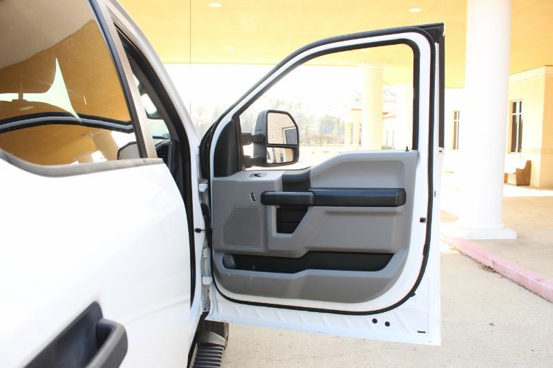 Ford F-250 SD XL Crew Cab 4WD 2021