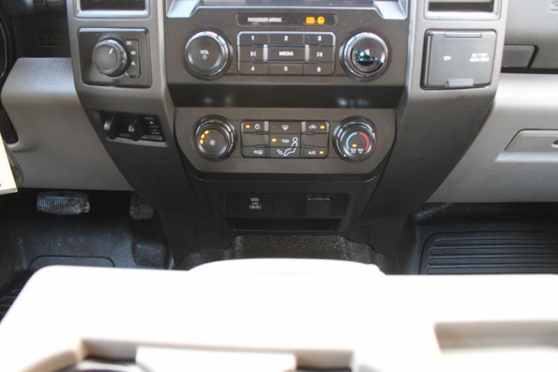 Ford F-250 SD XL Crew Cab 4WD 2021