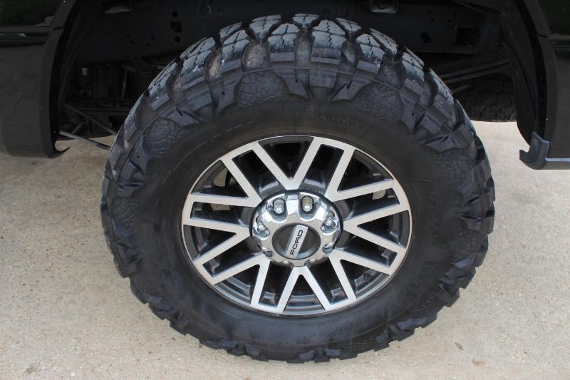 Ford F-250 SD Lariat Crew Cab 4WD 2017