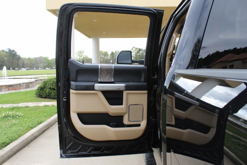 Ford F-250 SD Lariat Crew Cab 4WD 2017