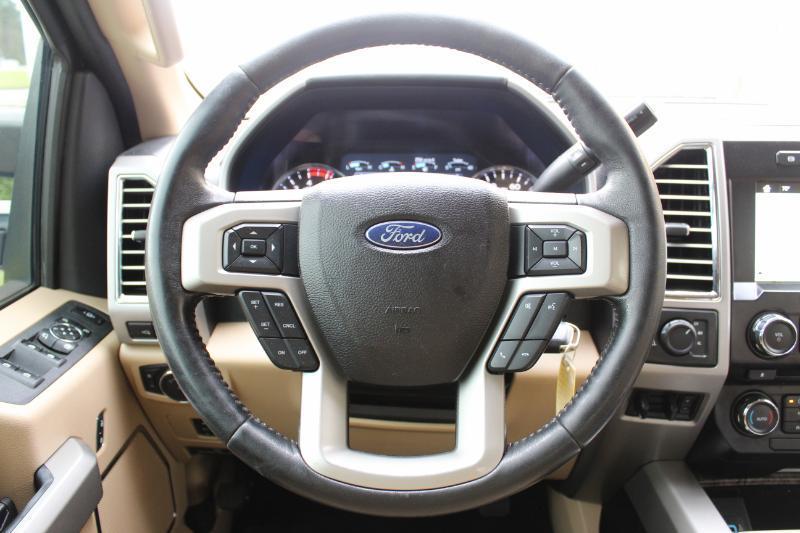 Ford F-250 SD Lariat Crew Cab 4WD 2017