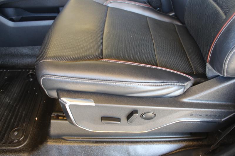 Ford F-250 SD Lariat Crew Cab Long Bed 4WD 2023