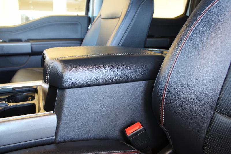 Ford F-250 SD Lariat Crew Cab Long Bed 4WD 2023