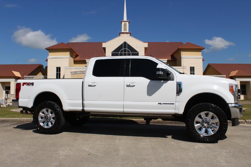 Ford F-250 SD Lariat Crew Cab 4WD 2019