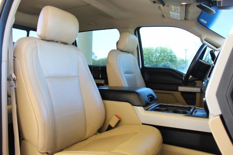 Ford F-250 SD Lariat Crew Cab 4WD 2019