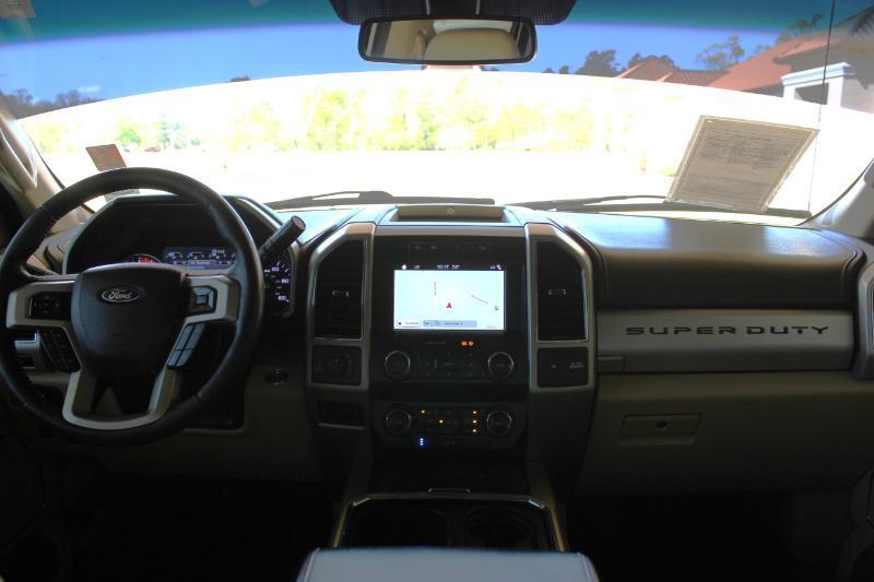 Ford F-250 SD Lariat Crew Cab 4WD 2019